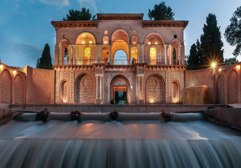 Shazdeh Garden
